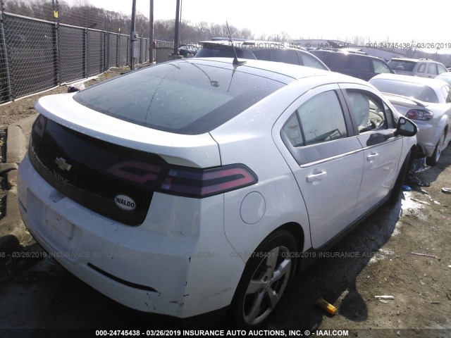 1G1RA6E45CU111085 - 2012 CHEVROLET VOLT WHITE photo 4