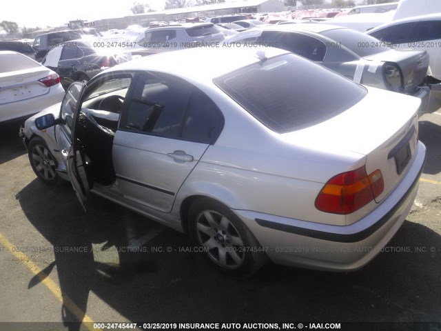 WBAAZ33414KP89535 - 2004 BMW 325 IS SULEV SILVER photo 3