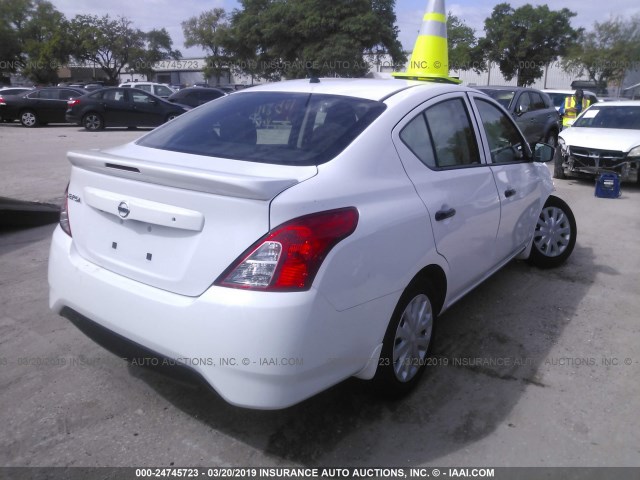 3N1CN7AP2KL817935 - 2019 NISSAN VERSA S/S PLUS/SV WHITE photo 4