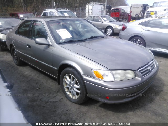 4T1BF28K8YU104230 - 2000 TOYOTA CAMRY LE/XLE 灰色 照片 1