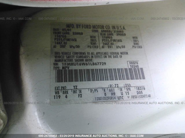1FMRU16W61LB67729 - 2001 FORD EXPEDITION XLT WHITE photo 9