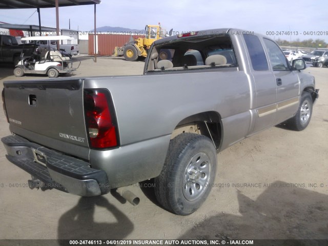 2GCEC19T331314685 - 2003 CHEVROLET SILVERADO C1500 GOLD photo 4