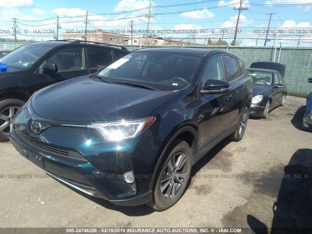 2T3RFREV6JW808249 - 2018 TOYOTA RAV4 BLACK photo 2