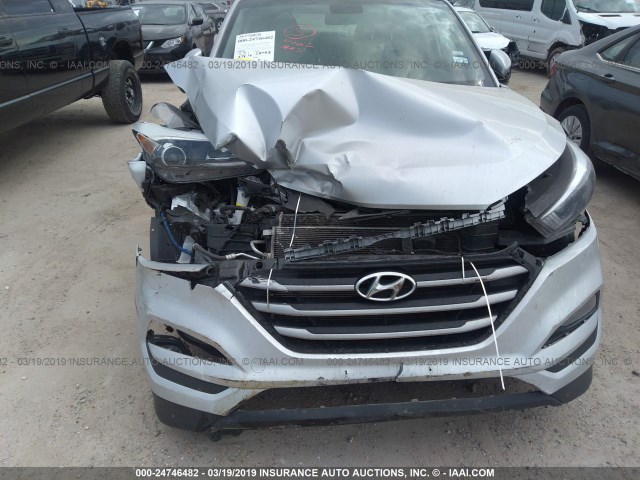 KM8J33A41JU669527 - 2018 HYUNDAI TUCSON LIMITED/SPORT AND ECO/SE SILVER photo 6