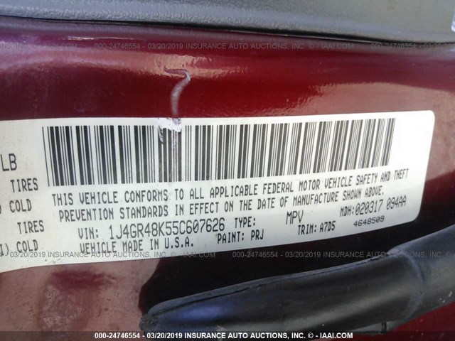 1J4GR48K55C607626 - 2005 JEEP GRAND CHEROKEE LAREDO/COLUMBIA/FREEDOM 红色 照片 9
