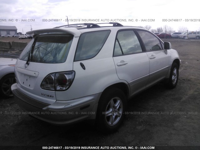 JTJHF10U410194749 - 2001 LEXUS RX 300 WHITE photo 4