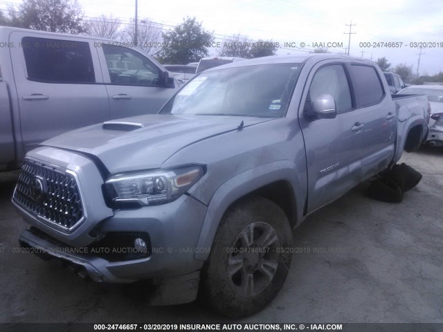 5TFAZ5CN0KX072728 - 2019 TOYOTA TACOMA SILVER photo 2