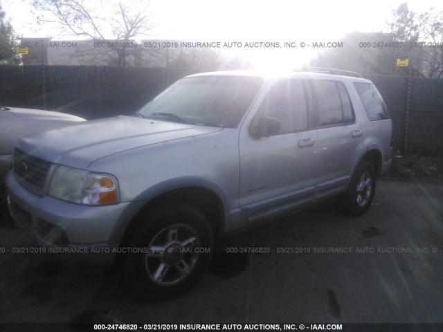 1FMZU63K02ZC53695 - 2002 FORD EXPLORER XLT GRAY photo 2