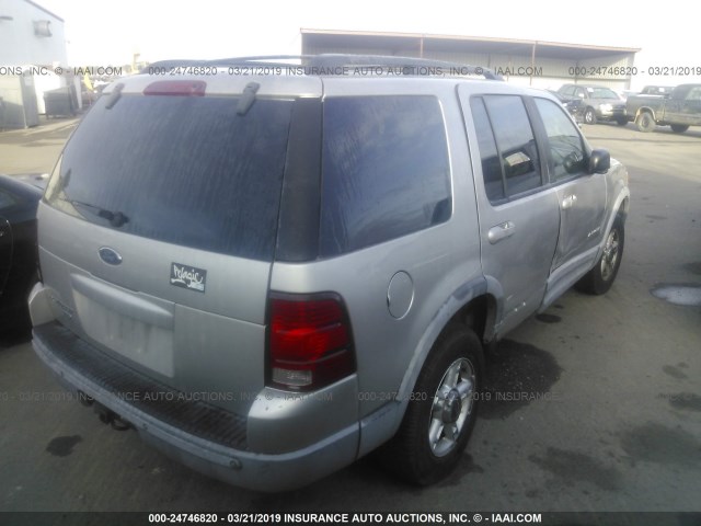 1FMZU63K02ZC53695 - 2002 FORD EXPLORER XLT GRAY photo 4