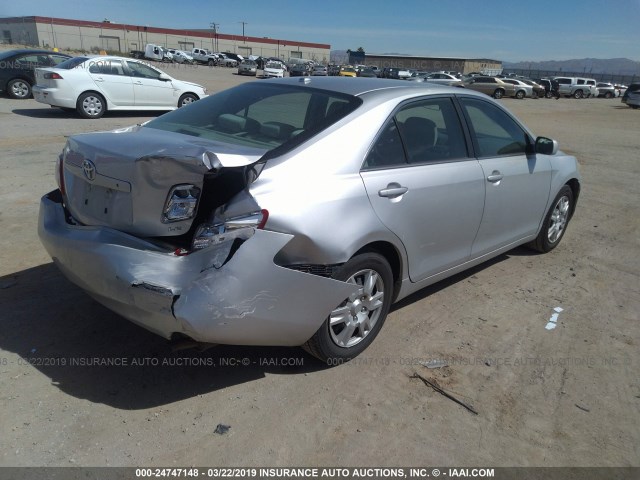 4T1BF3EK1BU126832 - 2011 TOYOTA CAMRY SE/LE/XLE SILVER photo 4