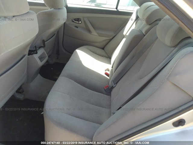 4T1BF3EK1BU126832 - 2011 TOYOTA CAMRY SE/LE/XLE SILVER photo 8