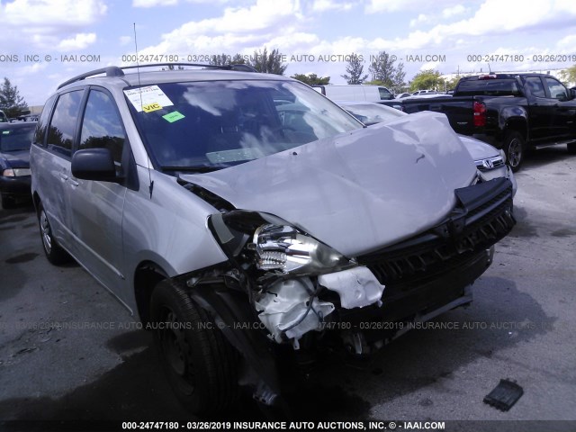 5TDZA23C35S247118 - 2005 TOYOTA SIENNA CE/LE SILVER photo 1