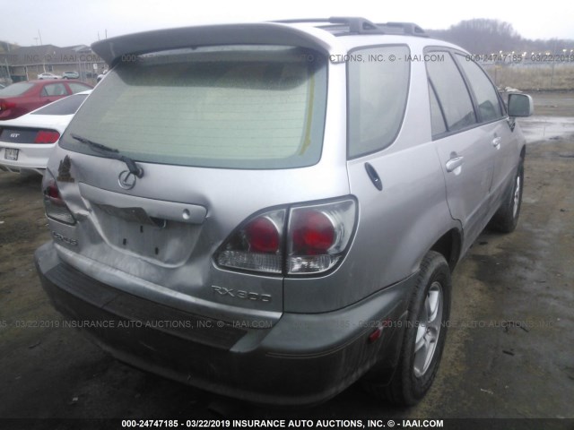 JTJHF10U810234816 - 2001 LEXUS RX 300 SILVER photo 4