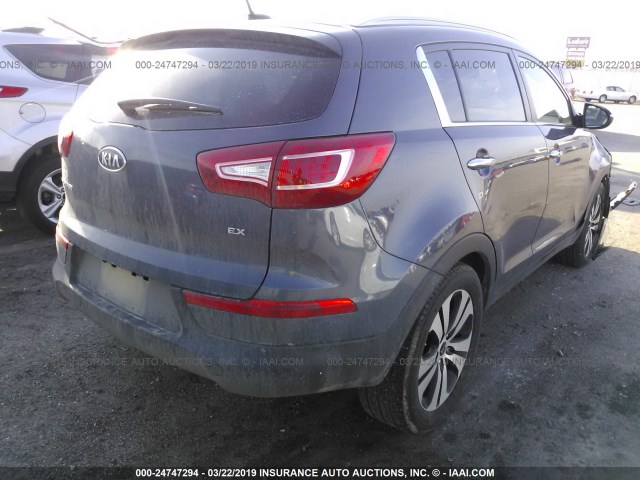 KNDPCCA21B7101811 - 2011 KIA SPORTAGE EX/SX GRAY photo 4