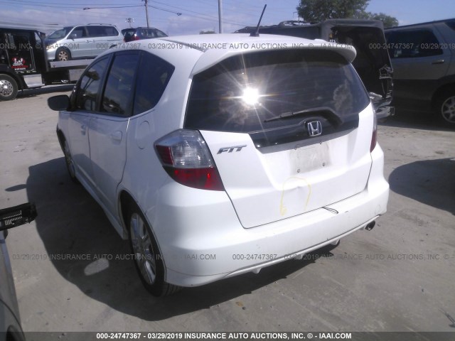 JHMGE88679S040115 - 2009 HONDA FIT SPORT WHITE photo 3