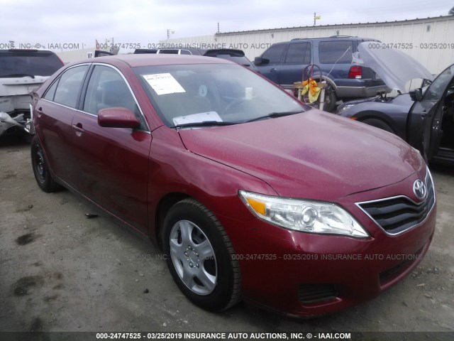 4T1BF3EKXBU160879 - 2011 TOYOTA CAMRY SE/LE/XLE RED photo 1