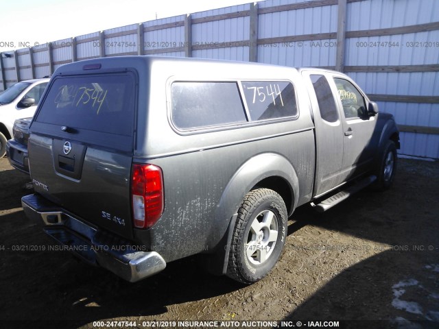 1N6AD06WX5C430240 - 2005 NISSAN FRONTIER KING CAB LE/SE/OFF ROAD GRAY photo 4
