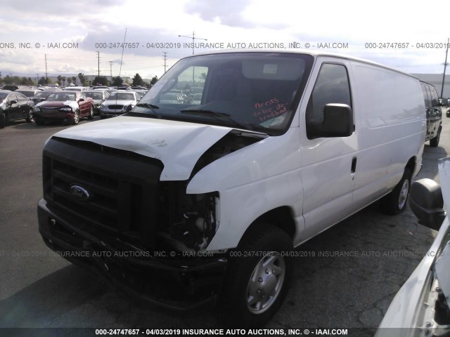 1FTNE1EW1BDB03126 - 2011 FORD ECONOLINE E150 VAN WHITE photo 2