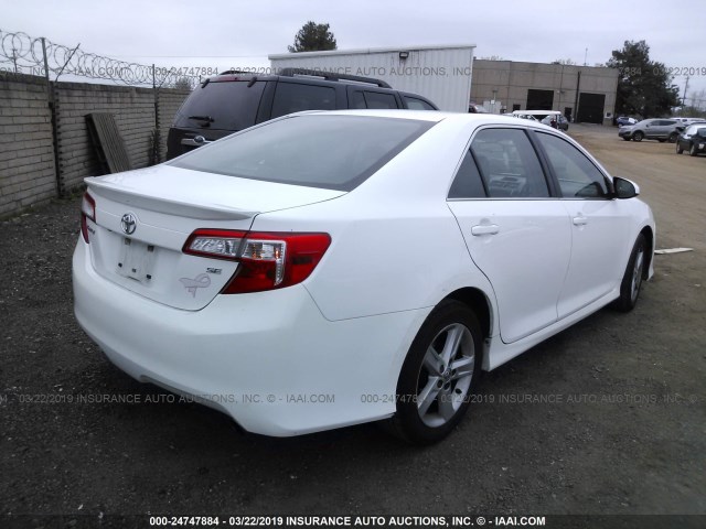4T1BF1FK5EU405496 - 2014 TOYOTA CAMRY L/SE/LE/XLE 白色 照片 4