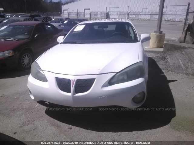 2G2WP552161178711 - 2006 PONTIAC GRAND PRIX WHITE photo 6