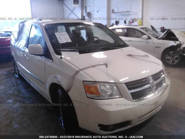 2D4RN5D15AR375546 - 2010 DODGE GRAND CARAVAN SXT WHITE photo 1