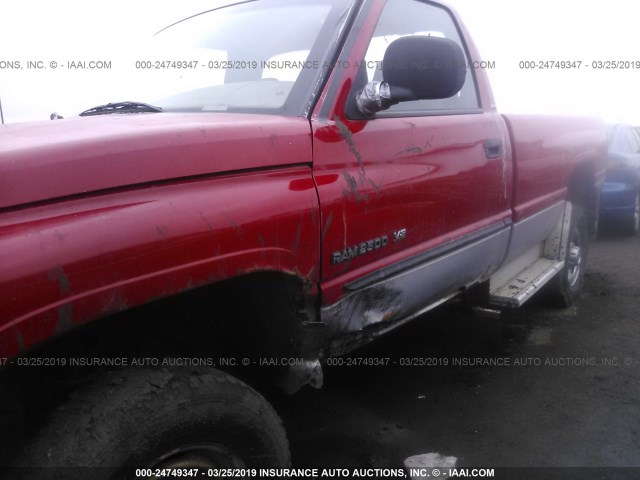 3B7KF26Z4WM260416 - 1998 DODGE RAM 2500 RED photo 6