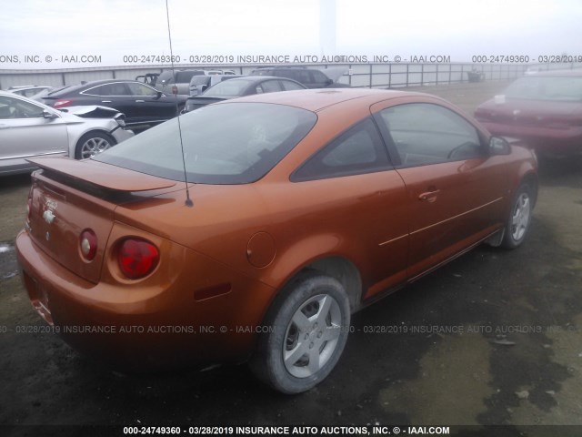 1G1AL15F377128306 - 2007 CHEVROLET COBALT LT ORANGE photo 4