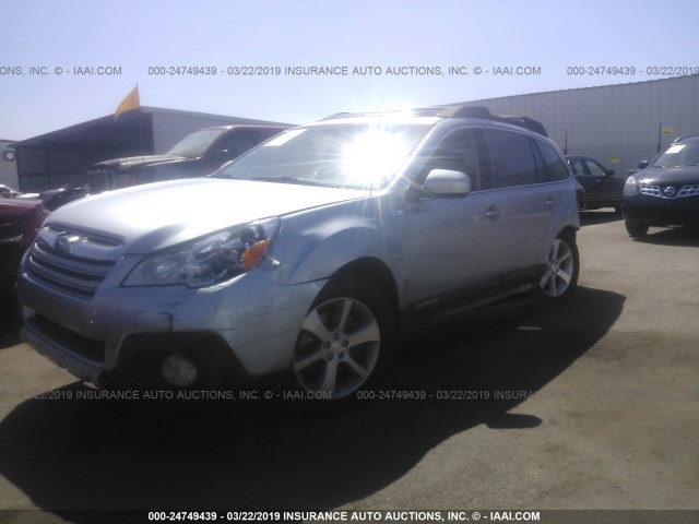 4S4BRDKC6D2309524 - 2013 SUBARU OUTBACK 3.6R LIMITED SILVER photo 2