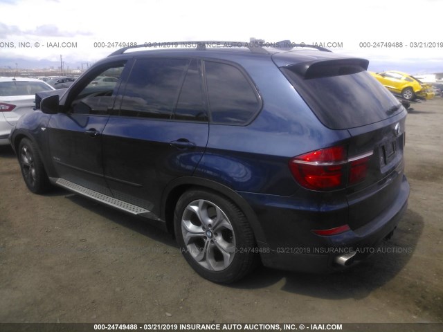 5UXZV8C52CL422173 - 2012 BMW X5 XDRIVE50I BLUE photo 3