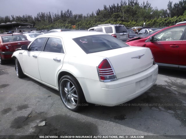 2C3KA43R67H825591 - 2007 CHRYSLER 300 WHITE photo 3