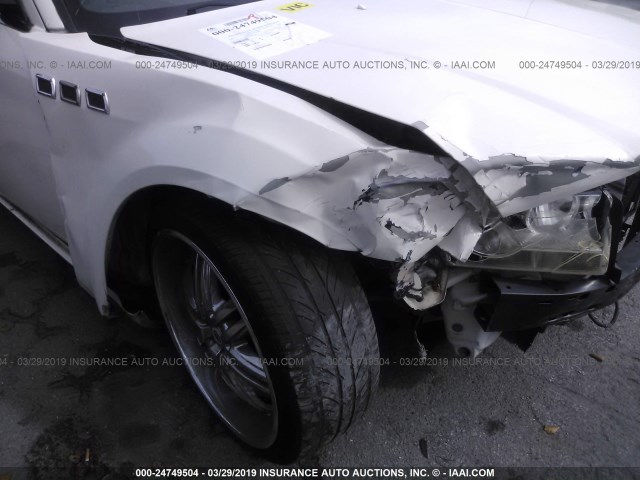 2C3KA43R67H825591 - 2007 CHRYSLER 300 WHITE photo 6