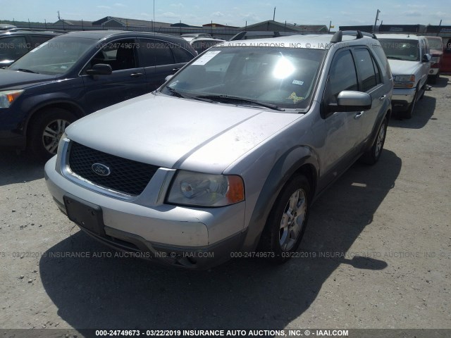 1FMZK02115GA33512 - 2005 FORD FREESTYLE SEL SILVER photo 2