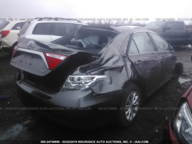 4T4BF1FK8FR458751 - 2015 TOYOTA CAMRY LE/XLE/SE/XSE GRAY photo 4