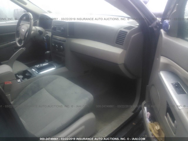 1J4GR48K75C719781 - 2005 JEEP GRAND CHEROKEE LAREDO/COLUMBIA/FREEDOM ყავისფერი ფოტო 5