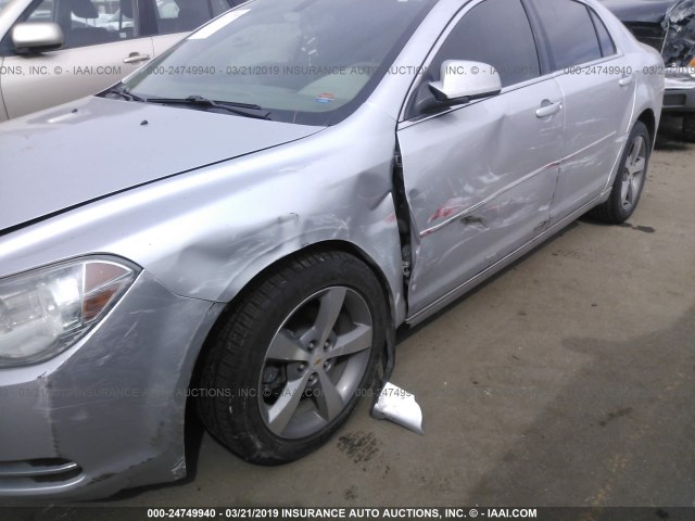 1G1ZC5EU4BF111215 - 2011 CHEVROLET MALIBU 1LT 银色 照片 6