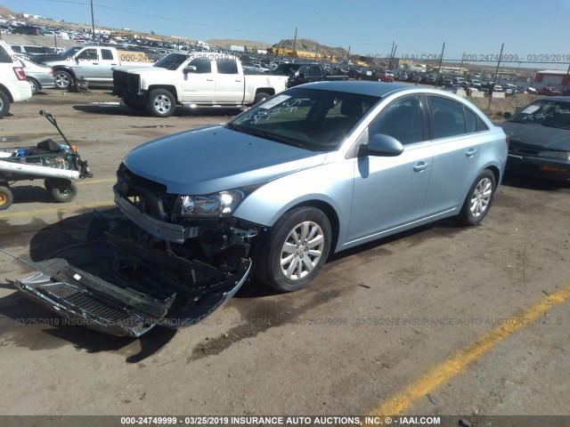 1G1PF5S96B7211227 - 2011 CHEVROLET CRUZE LT BLUE photo 2