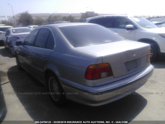 WBADM6343YGU24652 - 2000 BMW 528 I AUTOMATIC GRAY photo 3