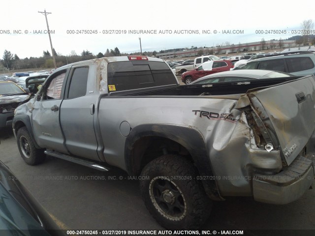 5TFUY5F15AX119386 - 2010 TOYOTA TUNDRA DOUBLE CAB SR5 SILVER photo 6