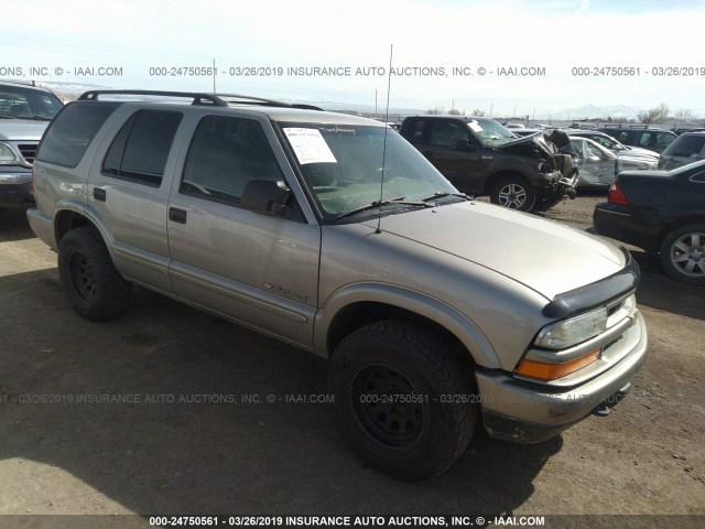 1GNDT13X34K164979 - 2004 CHEVROLET BLAZER SILVER photo 1