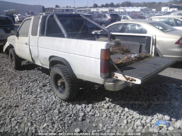 1N6HD16Y9SC373398 - 1995 NISSAN TRUCK KING CAB SE/KING CAB XE WHITE photo 3