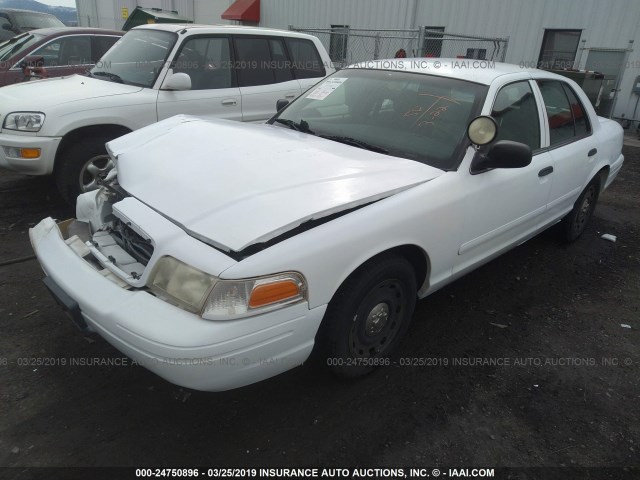 2FAHP71W33X149041 - 2003 FORD CROWN VICTORIA POLICE INTERCEPTOR WHITE photo 2