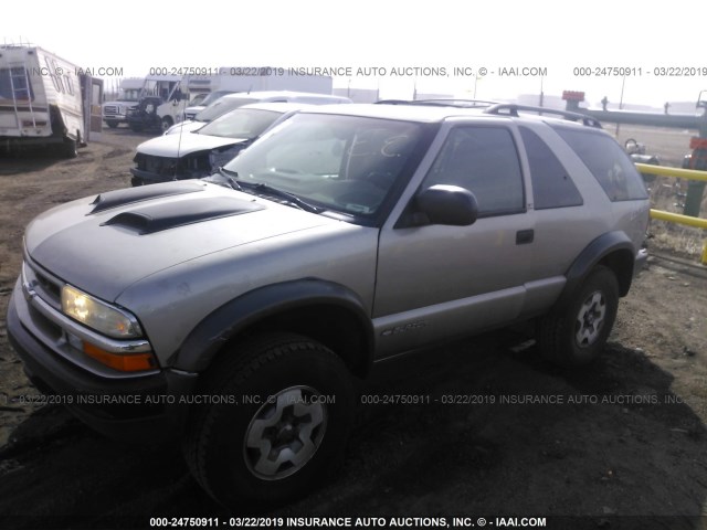 1GNCT18X03K150721 - 2003 CHEVROLET BLAZER GRAY photo 2