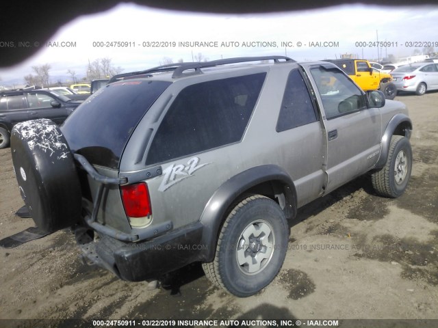 1GNCT18X03K150721 - 2003 CHEVROLET BLAZER GRAY photo 4