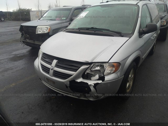 2D4GP44LX6R628669 - 2006 DODGE GRAND CARAVAN SXT GRAY photo 6