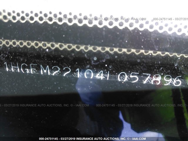 1HGEM22104L057896 - 2004 HONDA CIVIC DX VP WHITE photo 9