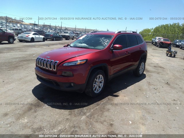 1C4PJMCS0HW656370 - 2017 JEEP CHEROKEE LATITUDE MAROON photo 2