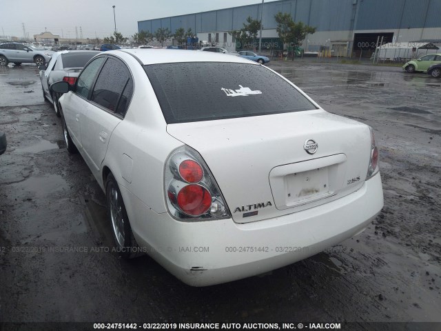 1N4AL11D45C370964 - 2005 NISSAN ALTIMA S/SL WHITE photo 3