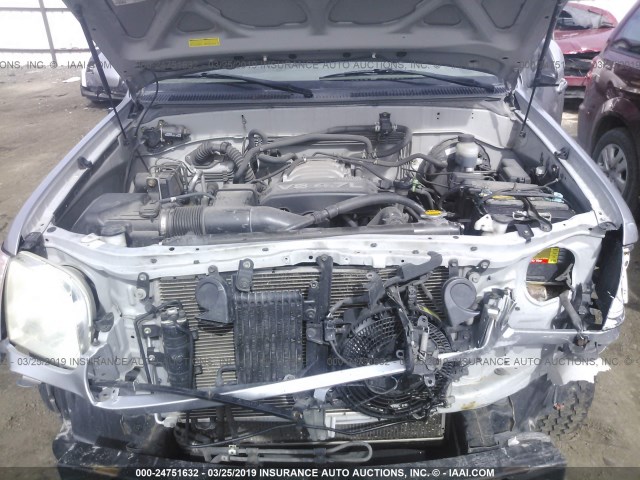 5TDBT44A94S224476 - 2004 TOYOTA SEQUOIA SR5 SILVER photo 10