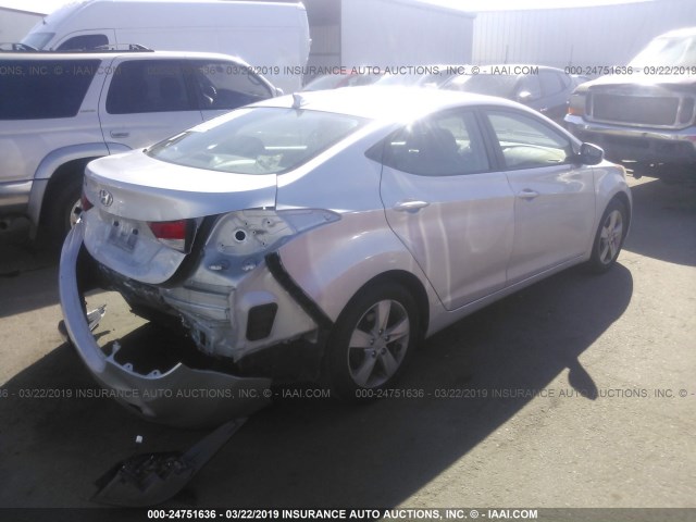 KMHDH4AE3DU653847 - 2013 HYUNDAI ELANTRA GLS/LIMITED SILVER photo 4