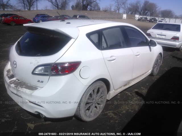 JM1BL1H58A1338327 - 2010 MAZDA 3 S WHITE photo 4